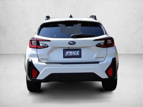 Used 2024 Subaru Crosstrek 2.0i Premium AWD/4WD image 9