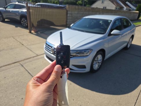 Used 2019 Volkswagen Jetta S image 61