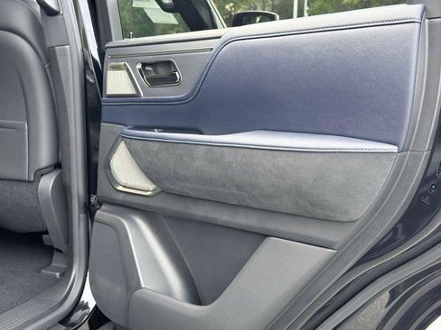 New 2026 INFINITI QX80 4WD w/ Sport Exterior Package image 24