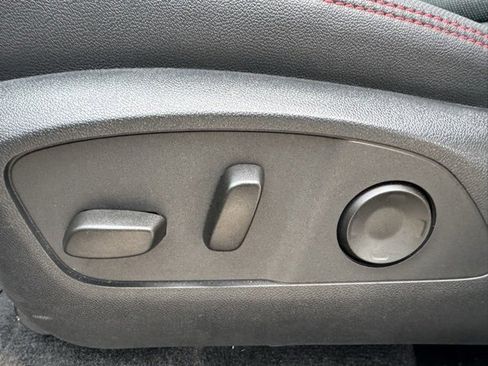 Certified 2024 Chevrolet Traverse RS w/ LPO, Floor Liner Package image 13