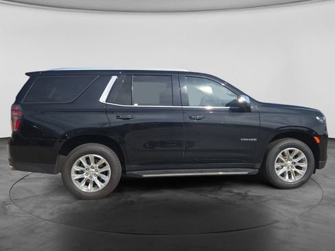 Used 2024 Chevrolet Tahoe Premier AWD/4WD image 11
