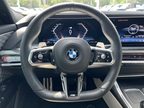 Used 2023 BMW 740i RWD image 18