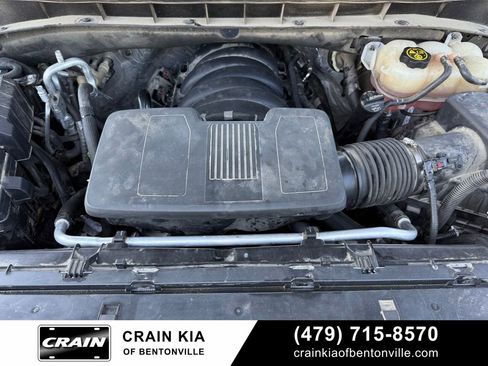 Used 2022 Chevrolet Tahoe High Country w/ Premium Package 2 AWD/4WD image 28