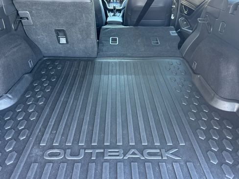 Used 2023 Subaru Outback Limited AWD/4WD image 14