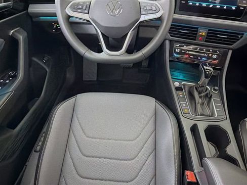 New 2026 Volkswagen Jetta SEL image 25