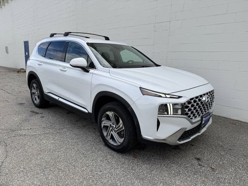 Certified 2022 Hyundai Santa Fe SEL w/ Cargo Package image 4