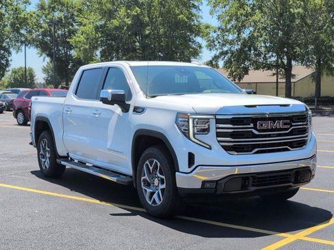New 2026 GMC Sierra 1500 SLT w/ SLT Premium Plus Package AWD/4WD image 9