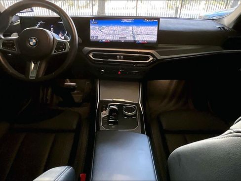 Used 2023 BMW 330i Sedan w/ M Sport Package image 16