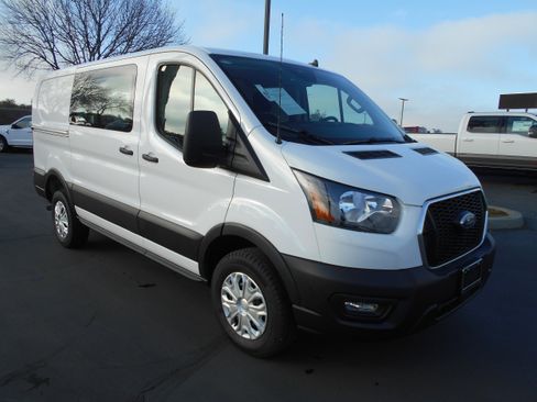 Used 2025 Ford Transit 250 Low Roof w/ Exterior Upgrade Package image 6