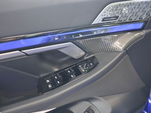 New 2026 BMW M5 w/ Carbon Package image 16