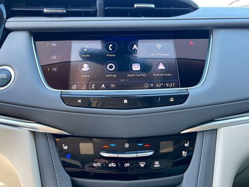 Used 2021 Cadillac XT5 Premium Luxury AWD/4WD image 15