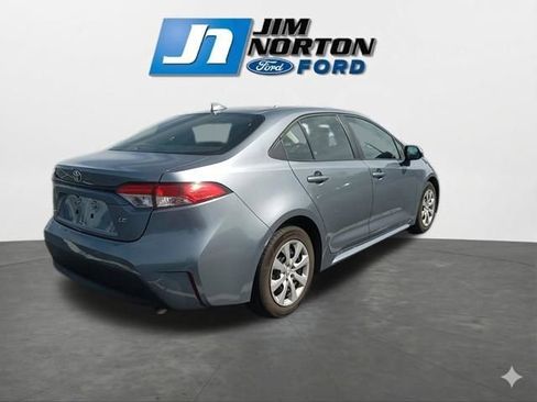 Used 2024 Toyota Corolla LE image 10