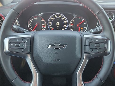 Used 2025 Chevrolet Blazer RS image 11