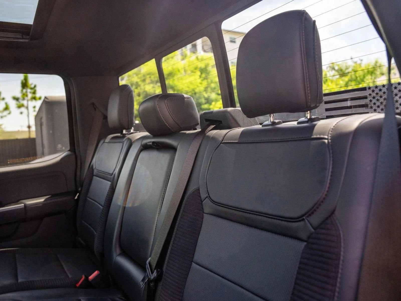 Used 2022 Ford F150 Raptor w/ Equipment Group 801A High AWD/4WD image 22