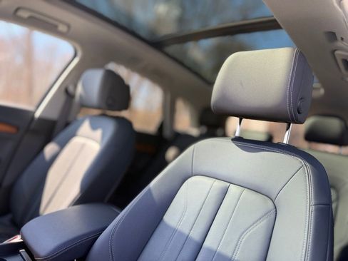 Used 2023 Audi Q5 2.0T Premium Plus w/ Premium Plus Package image 16