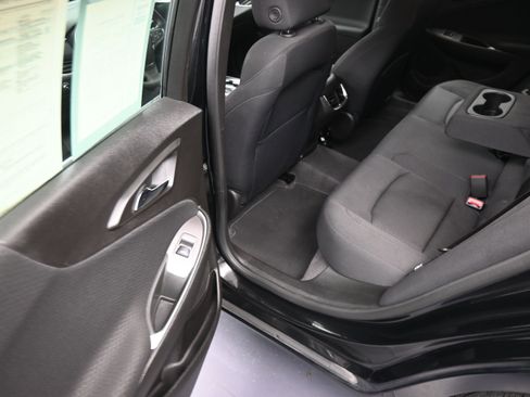 Used 2024 Chevrolet Malibu LT FWD image 17