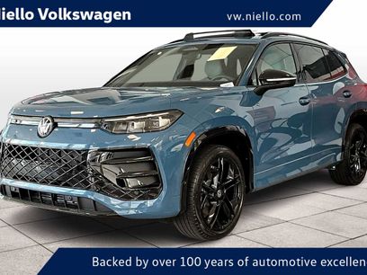 New 2025 Volkswagen Tiguan SE R-Line