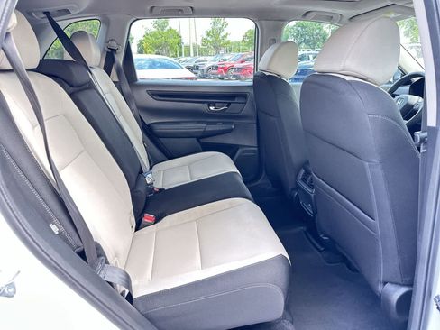 Used 2024 Honda CR-V EX image 16