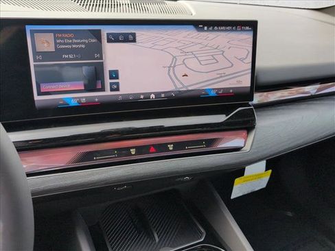 New 2026 BMW i5 eDrive40 w/ M Sport Package image 11