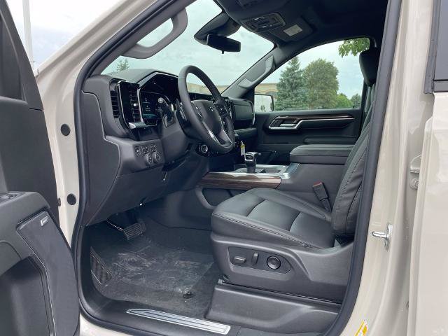 New 2026 Chevrolet Silverado 1500 RST w/ RST All Star Premium Package AWD/4WD image 9