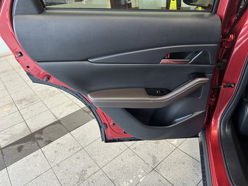 Used 2023 MAZDA CX-30 AWD 2.5 S w/ Premium Package image 29