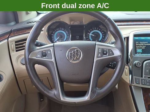 Used 2013 Buick LaCrosse FWD image 17