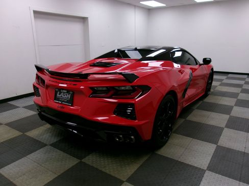 Used 2024 Chevrolet Corvette Stingray Premium Conv w/ Z51 Performance Package RWD image 15