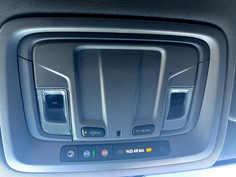 Used 2020 GMC Sierra 1500 SLT image 28