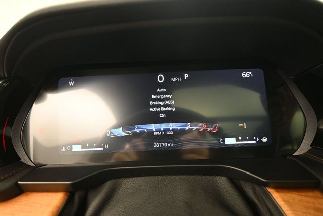 Used 2023 Jeep Grand Cherokee L Summit AWD/4WD image 11