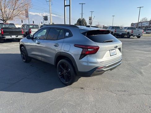 New 2026 Chevrolet Trax ACTIV w/ Driver Confidence Package FWD image 5