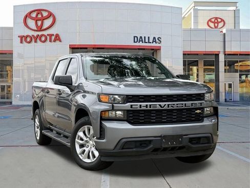 Used 2022 Chevrolet Silverado 1500 Custom w/ Safety Confidence Package image 1