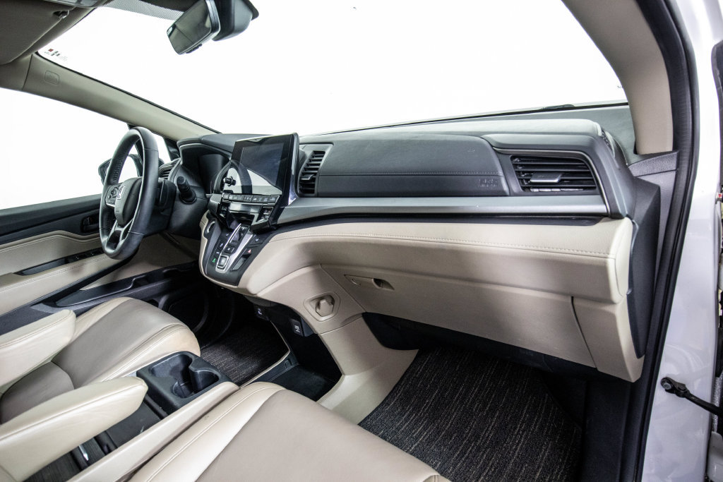 Used 2023 Honda Odyssey EX-L image 17