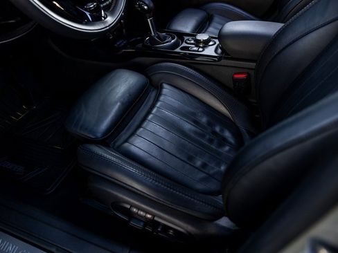 Used 2019 MINI Cooper Clubman S w/ Driver Assistance Package image 44