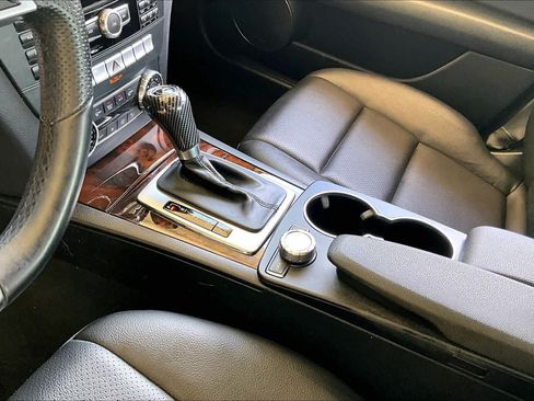 Used 2014 Mercedes-Benz C 250 Sedan image 14