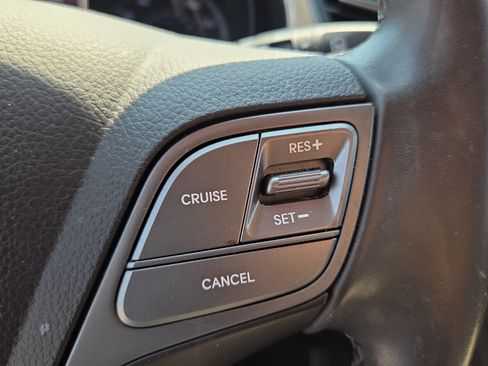 Used 2017 Hyundai Santa Fe Sport 2.0T FWD image 25