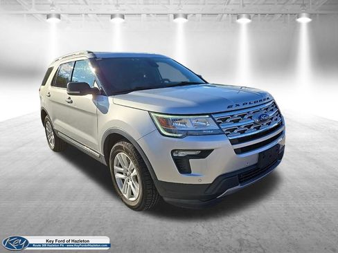 Used 2019 Ford Explorer XLT w/ Equipment Group 202A AWD/4WD image 1