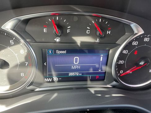 Used 2022 GMC Acadia SLE w/ Driver Convenience Package image 25