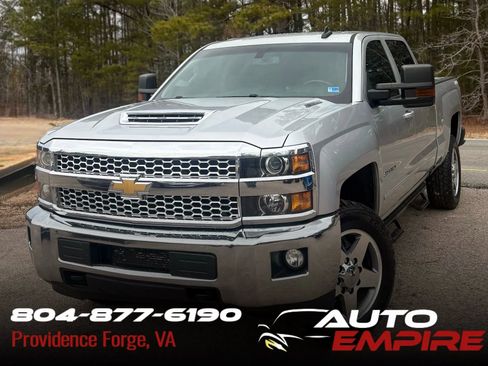 Used 2019 Chevrolet Silverado 2500 LT w/ LT Convenience Package image 1