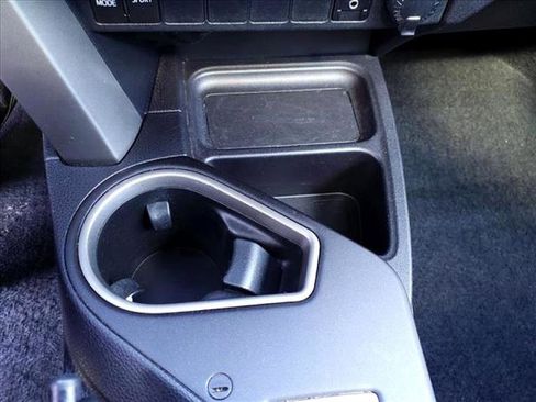 Used 2018 Toyota RAV4 XLE image 26