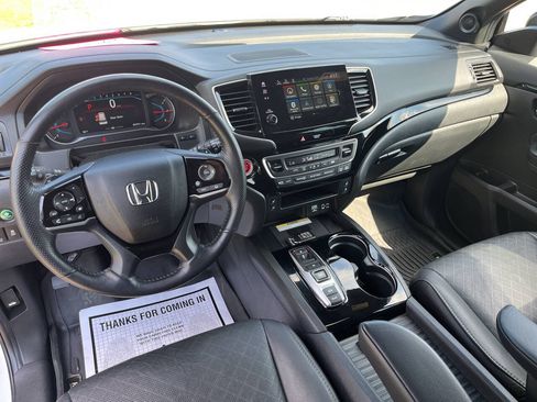 Used 2020 Honda Passport Elite image 14