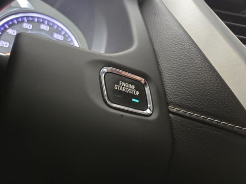 Used 2023 GMC Acadia SLT AWD/4WD image 24