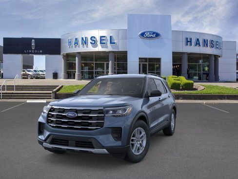 Used 2026 Ford Explorer Active image 2