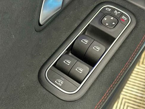 Certified 2025 Mercedes-Benz CLA 250 image 12