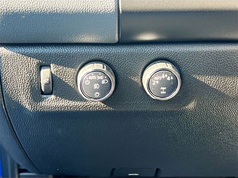 Used 2019 Chevrolet Colorado Z71 image 10