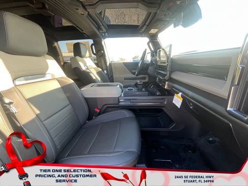 New 2026 GMC Hummer EV 2X image 18
