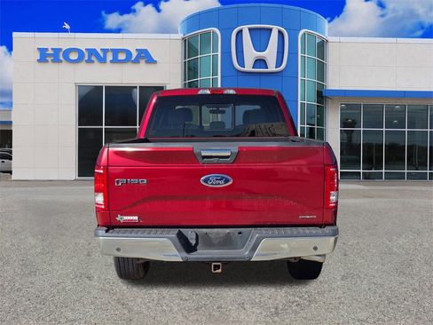 Used 2015 Ford F150 XLT w/ Equipment Group 302A Luxury image 3