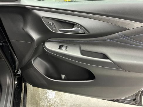 New 2026 Buick Envista Sport Touring w/ Convenience I Package FWD image 8