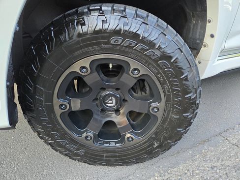 Used 2018 Toyota 4Runner Limited image 40