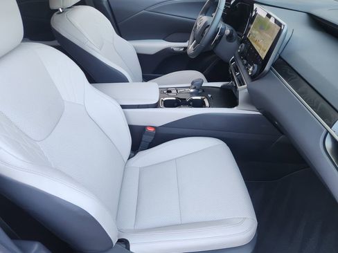 Used 2023 Lexus RX 350 Premium w/ Accessory Package (K3) FWD image 14