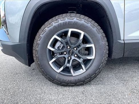 New 2027 Chevrolet Equinox ACTIV FWD image 7